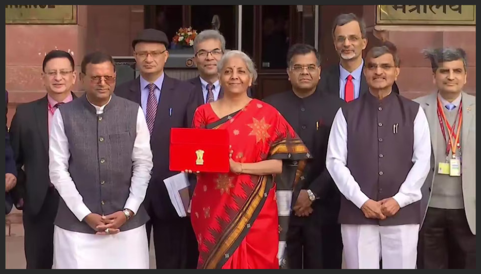 NIrmala Sitaraman with General Budget 2023